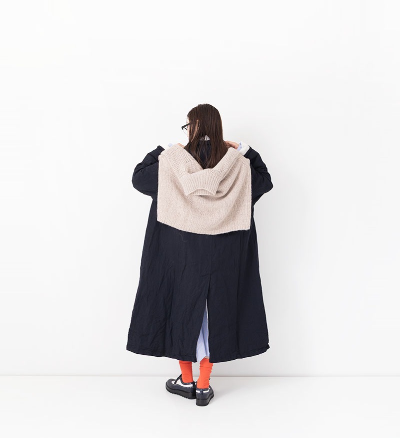 えみおわす　ウールリネン　コート えみおわす ウール＆リネン ロングコート 薄いベージュ色 - メルカリ