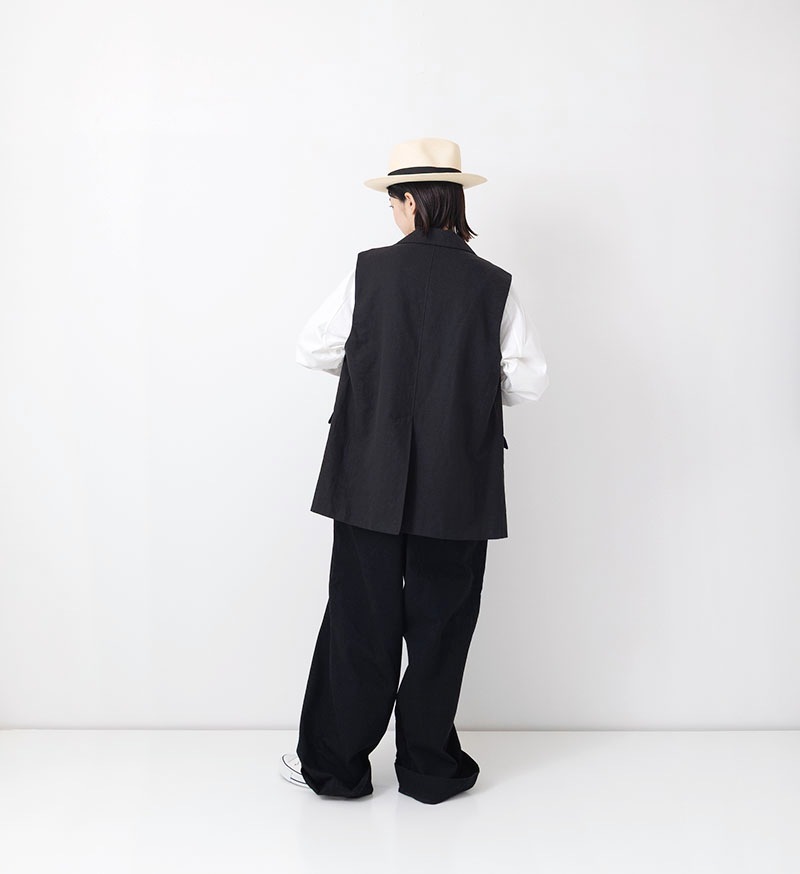 VC-2738 ノースリーブジャケット - COLLECTION - Veritecoeur