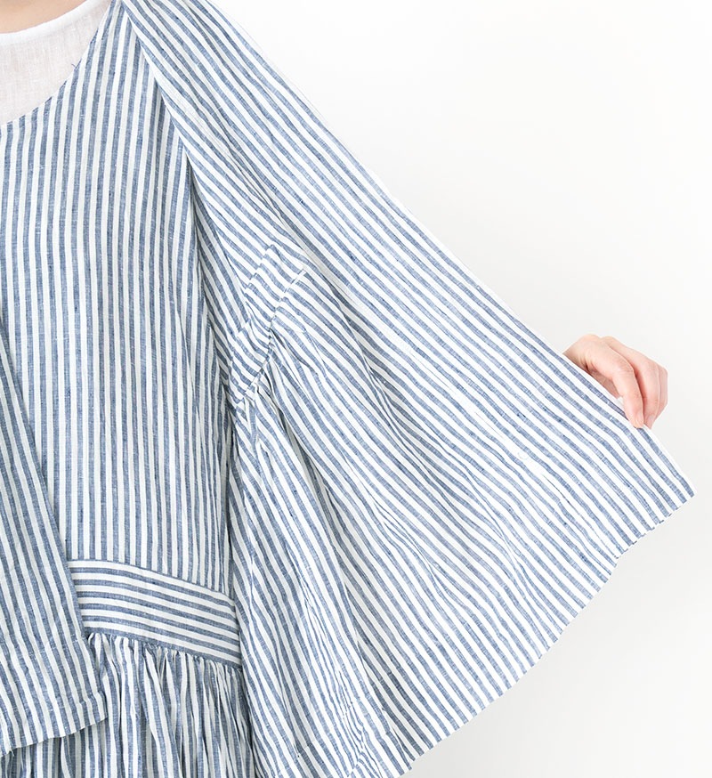 【SALE】<br>※Veritecoeur online 限定※<br>NT-113<br>リネンシャーリングブラウス