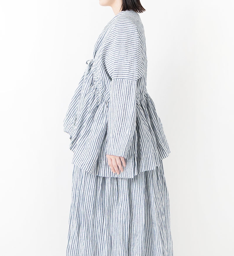 【SALE】<br>※Veritecoeur online 限定※<br>NT-113<br>リネンシャーリングブラウス