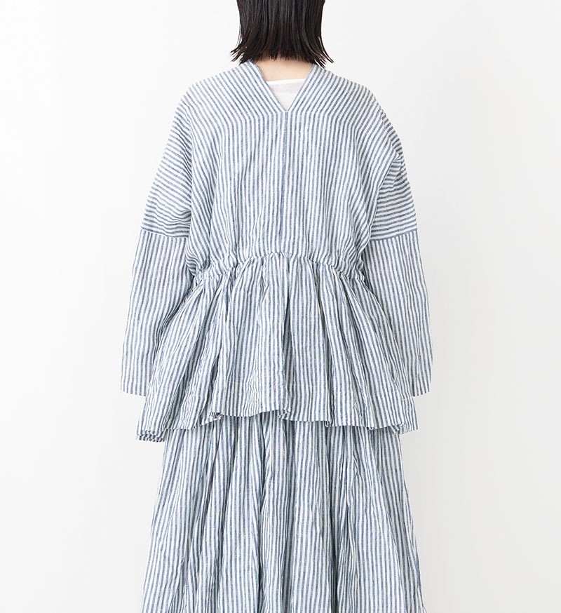 【SALE】<br>※Veritecoeur online 限定※<br>NT-113<br>リネンシャーリングブラウス