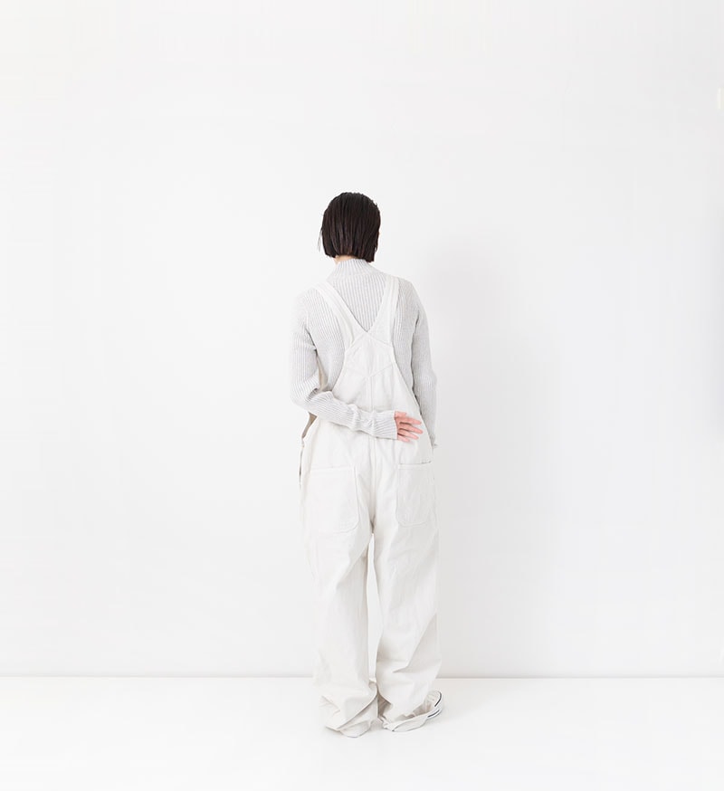 ST-156<br>ハイネックリブニット