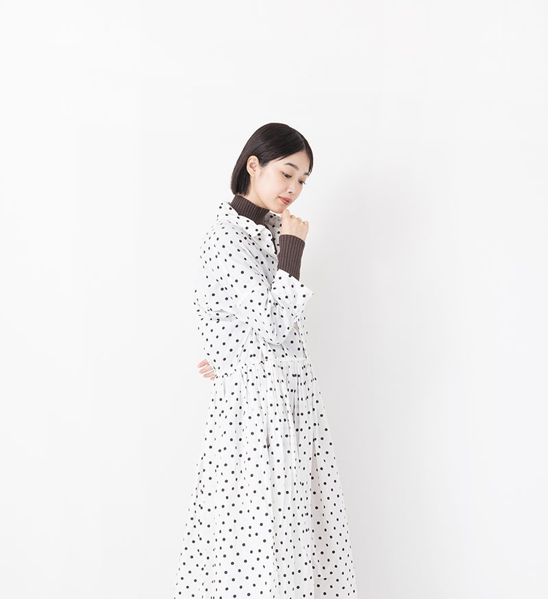 ST-156<br>ハイネックリブニット