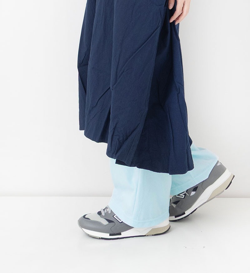 ※Veritecoeur online 限定※<br>NT-104<br>プレーティングベロアパンツ