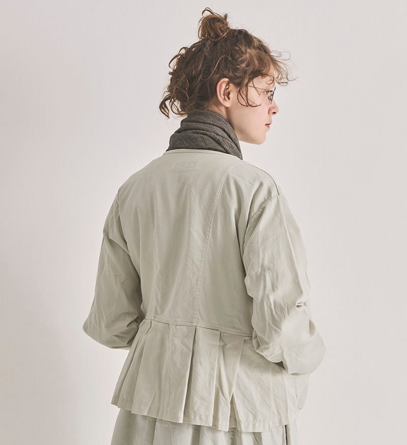 VC-2889<br>バックプリーツジャケット - COLLECTION - Veritecoeur