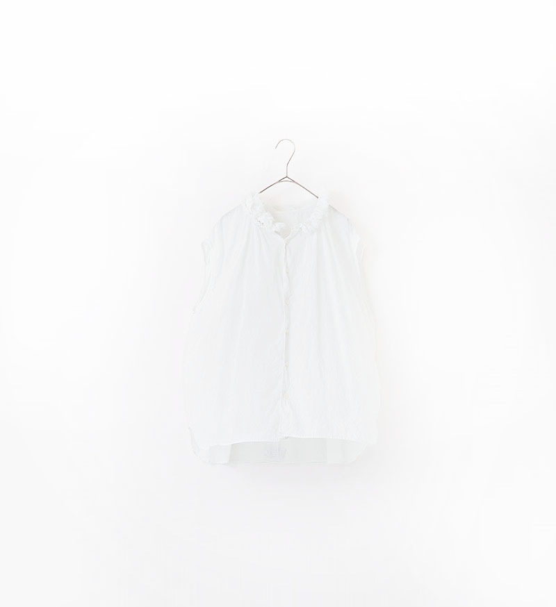 ワンダフルワールドの白ピコフリルブラウス　シミあり 洗える 】 ソフトツイル・アシンメトリーフリルブラウス（775513