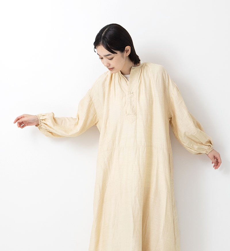 SALE】<br>VC-2628L<br>タッサーシルクギャザーワンピース - Back