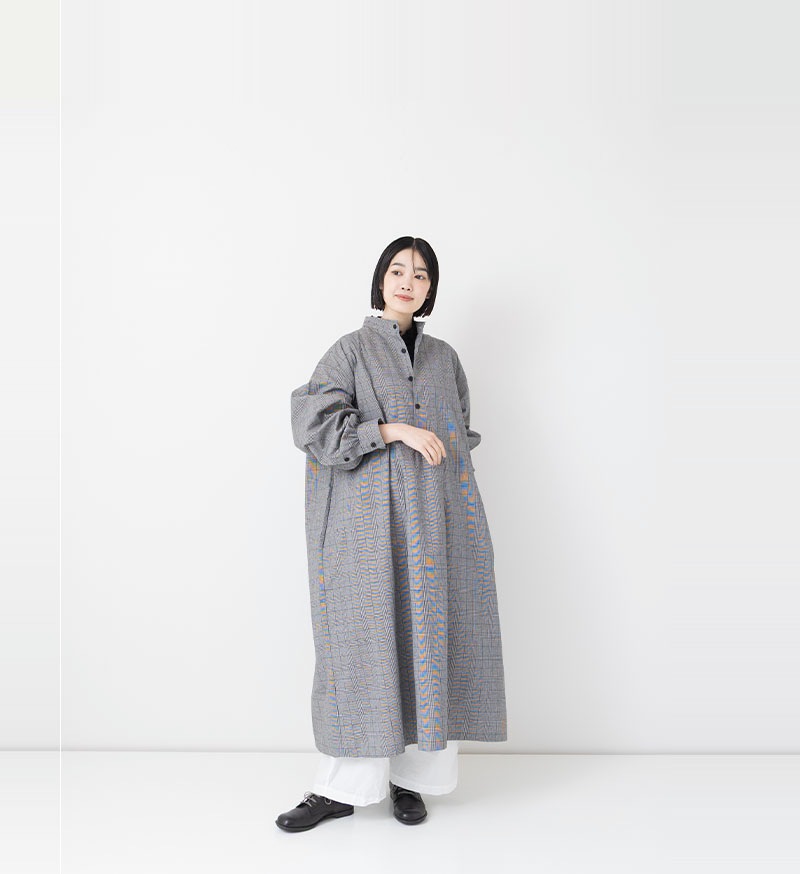 《CLUEL》×《 Veritecoeur》<br>CL-02<br>フロントヨークワンピース / CHECK