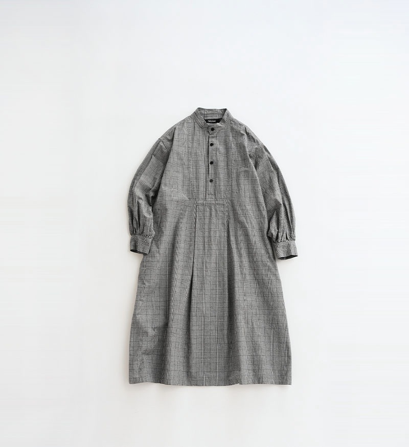 《CLUEL》×《 Veritecoeur》<br>CL-02<br>フロントヨークワンピース / CHECK