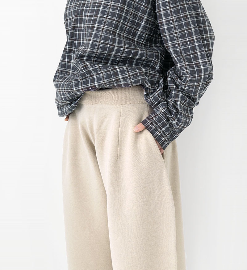 VCK-315<br>ニットパンツ