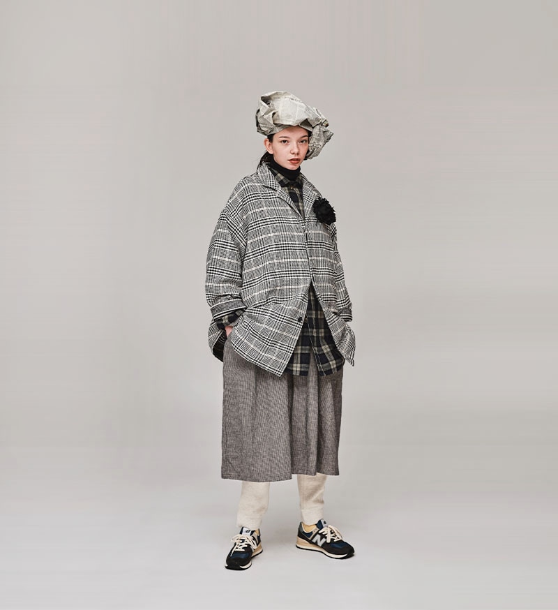 ベルンハルトウィルヘルム　ショートコート　セーラー　総柄　ウール　グレー　S ベルンハルトウィルヘルムショートコートセーラー総柄ウールグレーS