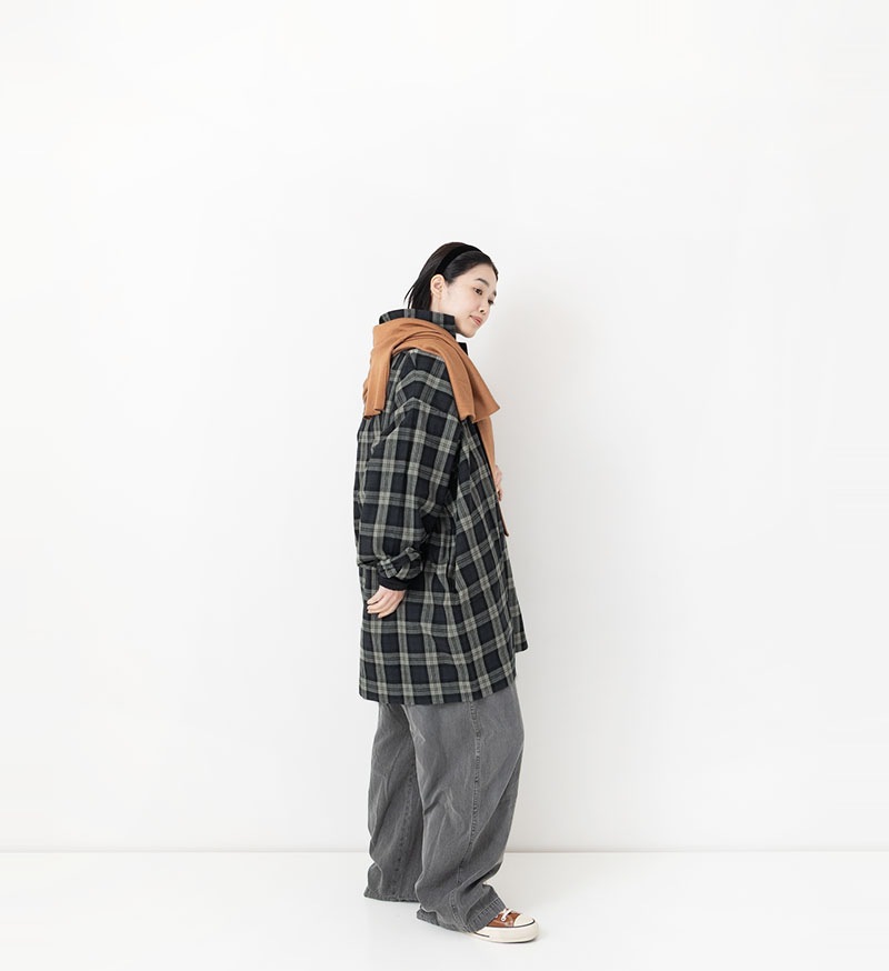 《CLUEL》×《 Veritecoeur》<br>CL-03<br>ショートコート / CHECK