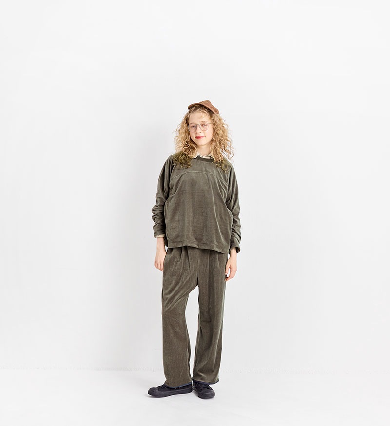 VCC-511<br>ベロアプルオーバー