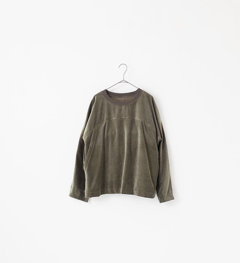 VCC-511<br>ベロアプルオーバー