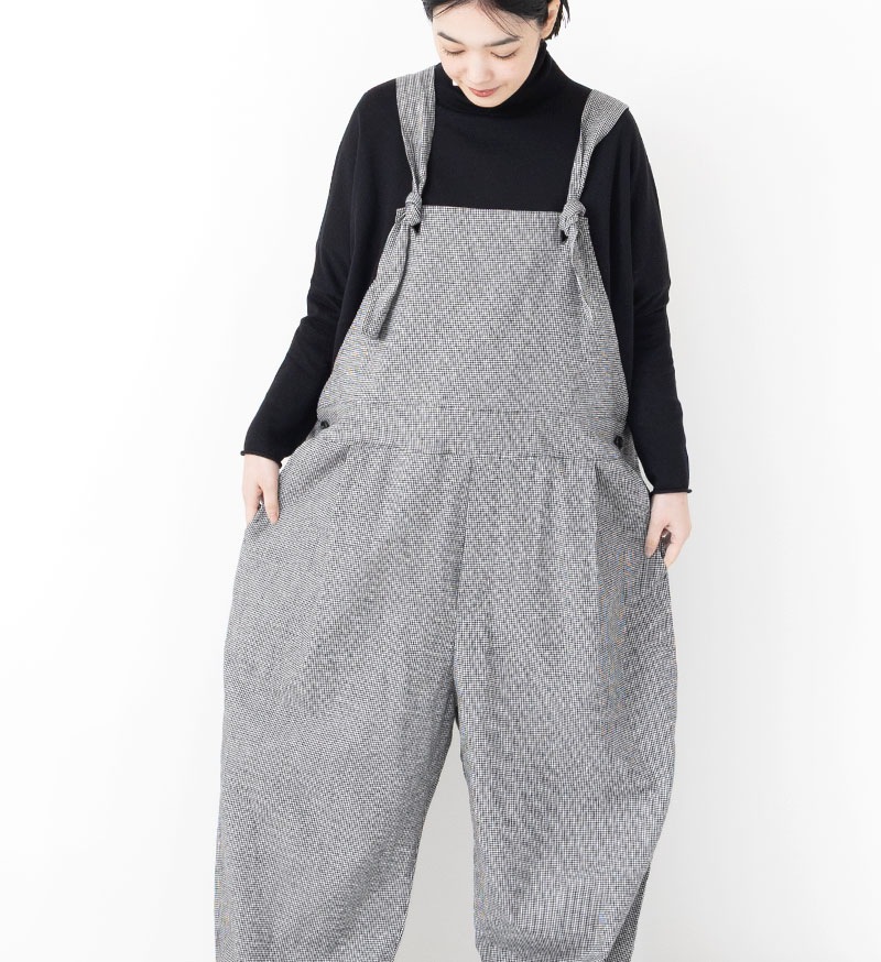 《CLUEL》×《 Veritecoeur》<br>CL-04<br>クロスバックオーバーオール / CHIDORI