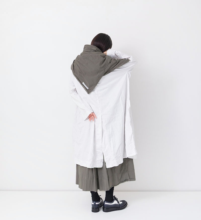 NOTCONVENTIONAL ストールブラウス THE YARD×evam eva カシミヤストール ネイビー | アウター | やまと