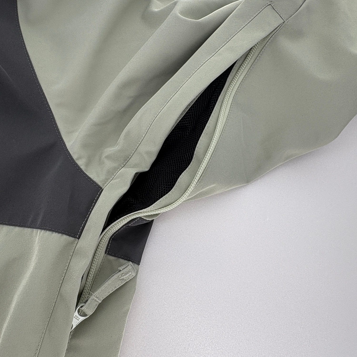 Hooded Jacket