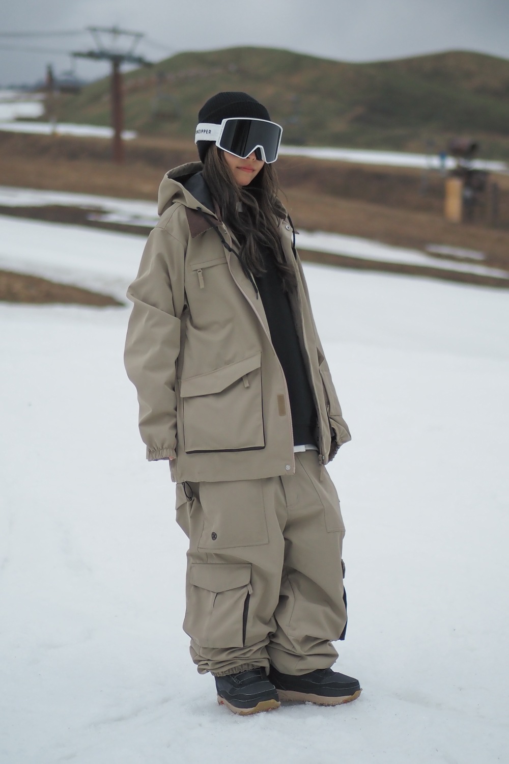 Wide Jogger Cargo Pants