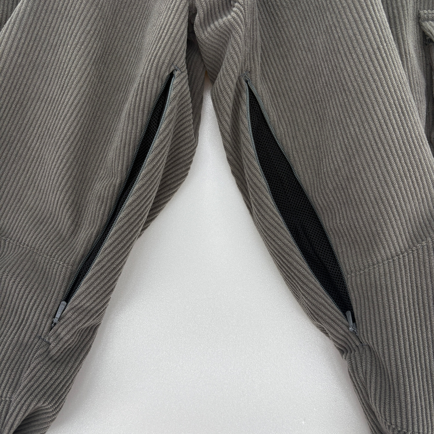 Corduroy Wide Jogger Cargo Pants