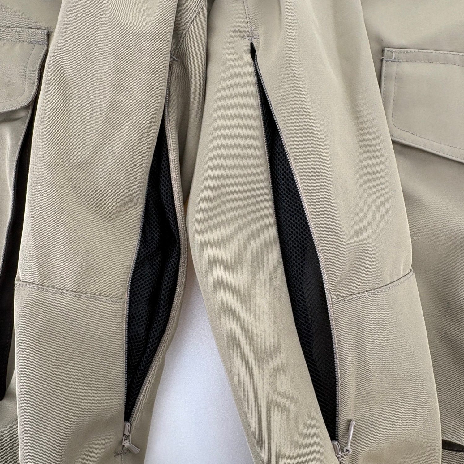 Wide Jogger Bib Cargo Pants