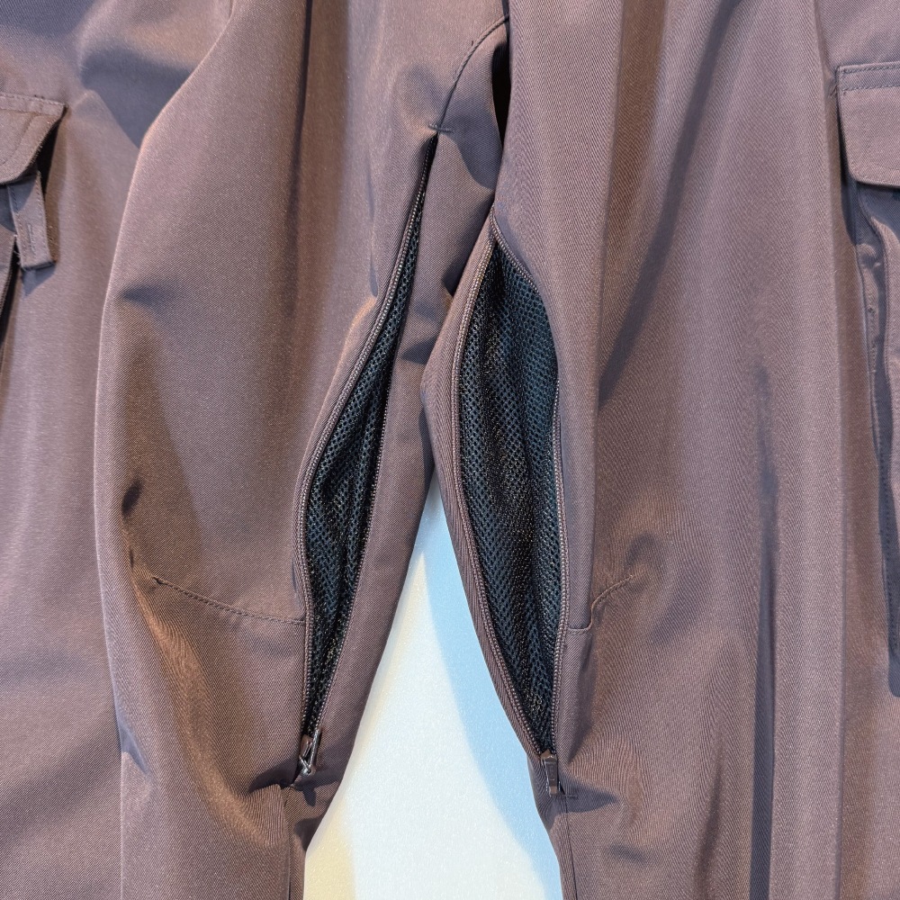 Wide Jogger Cargo Pants