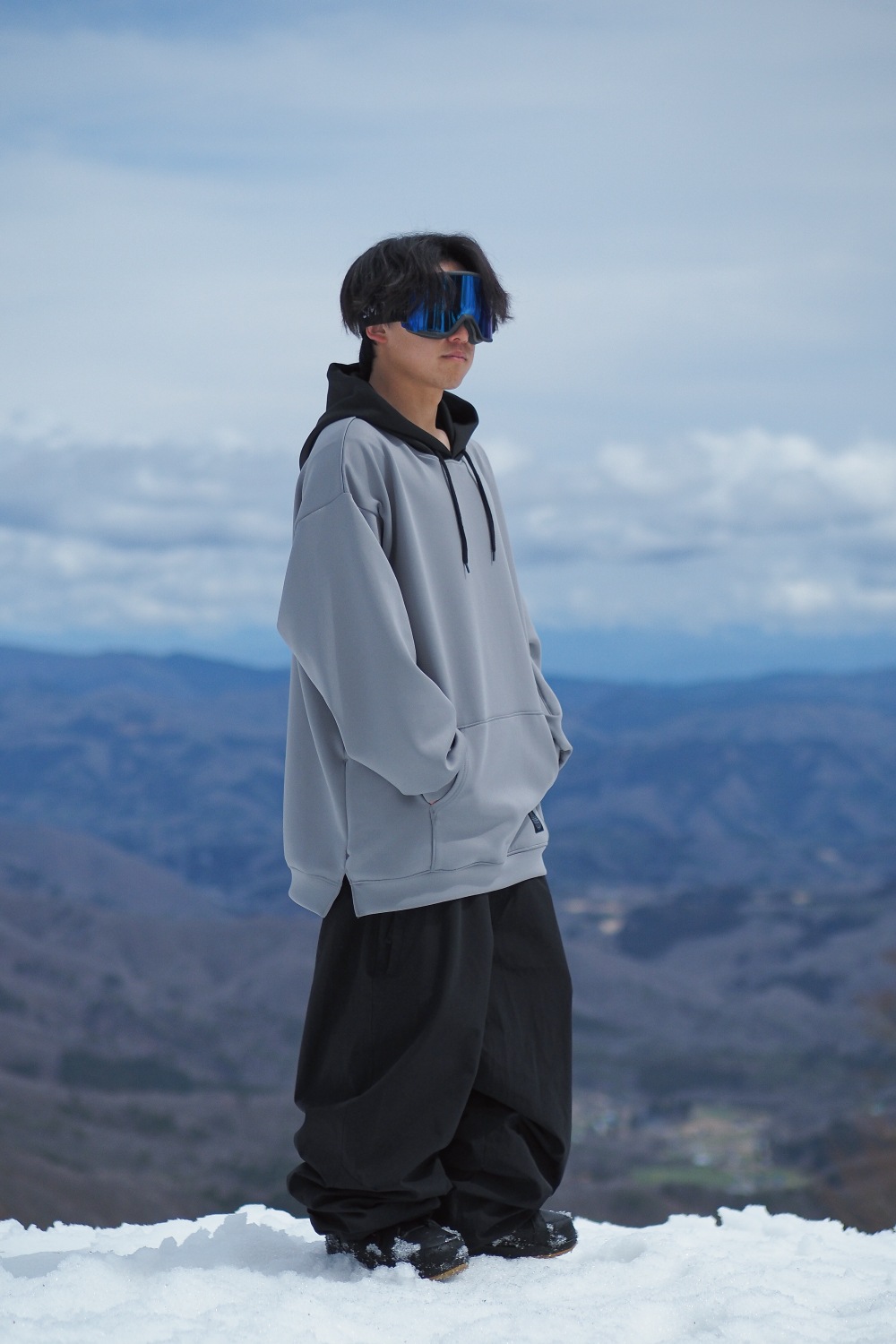 Two-tone Hood  Stretch Knit Parka