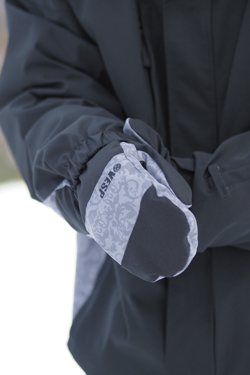 Pattern Mix Mitten