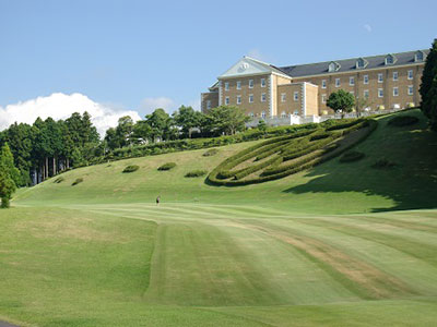 平日ゴルフプレー券（4名分） 6/2～8/29☆湯ヶ島GC＆ホテルリゾート 平日プレー券(4名分×1枚