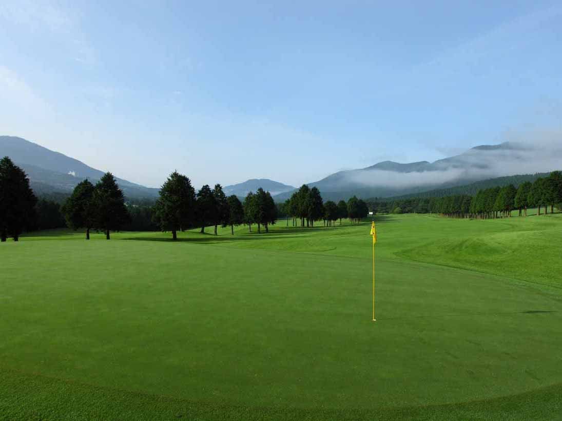 12/7～翌2/23☆【注意事項要確認】大箱根CC　日祝プレー券／キャディ(4名分×1枚セット)