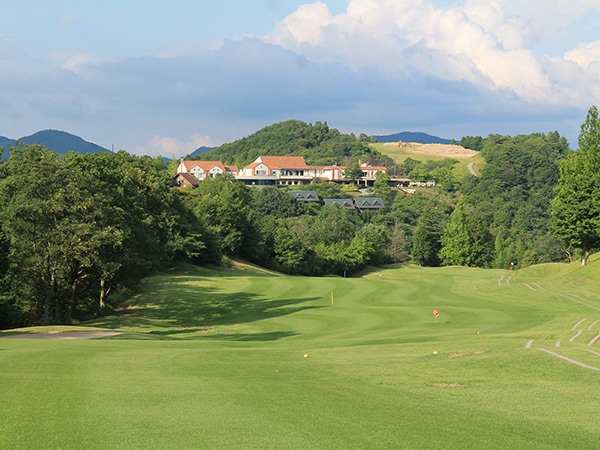 3/1~5/31☆吉川ロイヤルGC 土日祝プレー券(4名分×1枚セット)