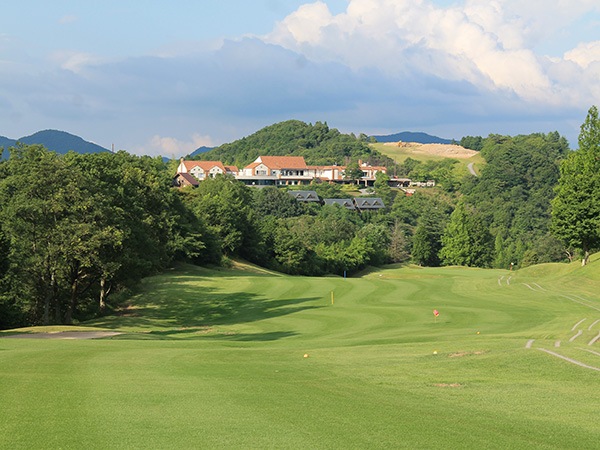 3/1~5/31☆吉川ロイヤルGC 土日祝プレー券(4名分×1枚セット)
