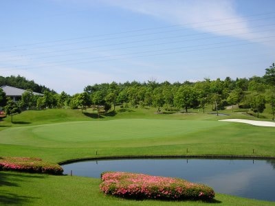 [Eチケ]【お1人様1セット限り】6/1～8/31☆こぶしGC　平日プレー券(4名分×1枚セット)