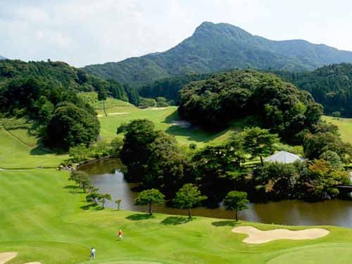[Eチケ]【お1人様1セット限り】8/17～12/24☆佐賀ロイヤルGC　平日プレー券(4名分×1枚セット)