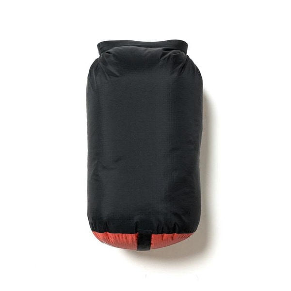NANGA COMPRESSION BAG M BLK [ナンガ]