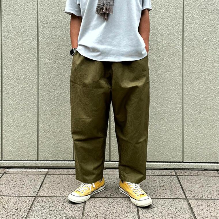 voiry SUNDAY PANTS-COTTON JACGUARD OLIVE [ヴォイリー]