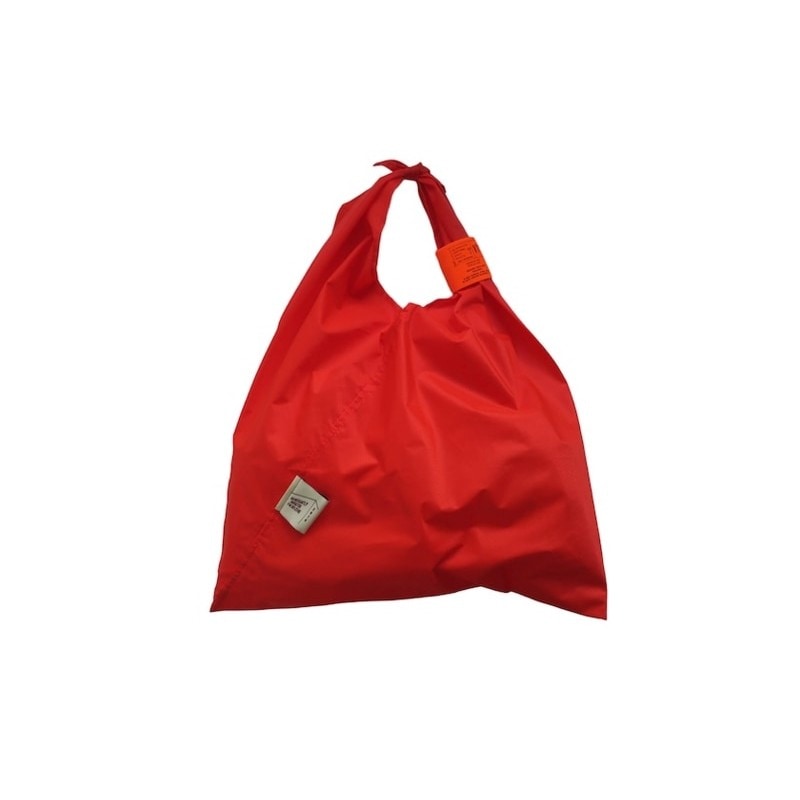 [当日出荷可][30%OFF] voiry WRAP BAG-24 RED [ヴォイリー]