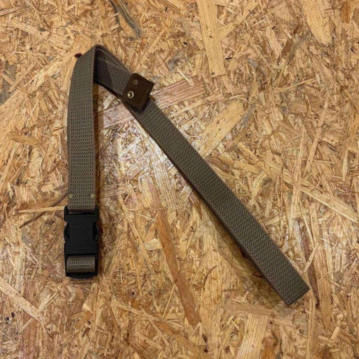 [当日出荷可][50%OFF] BrownBrown ガチャベルト BROWN [ブラウンブラウン]