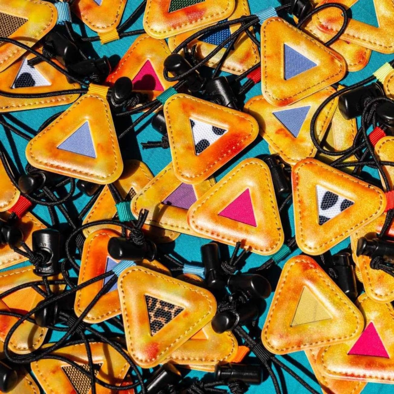 [当日出荷可] BLUE LUG triangle reflector MINI fire dye [ブルーラグ]