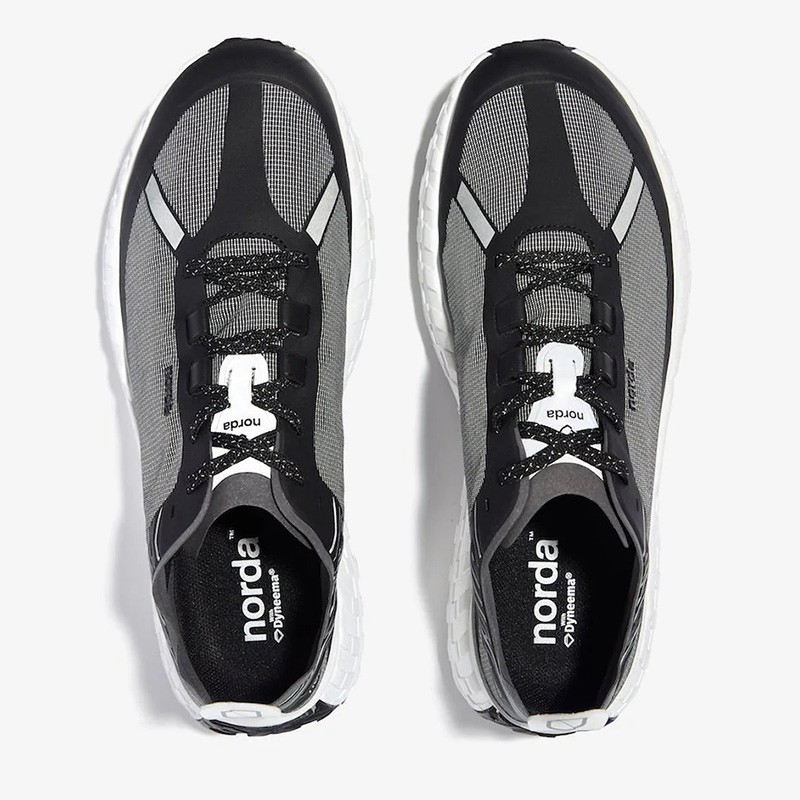 [30%OFF] norda 001-Mens Core Black [ノルダ]