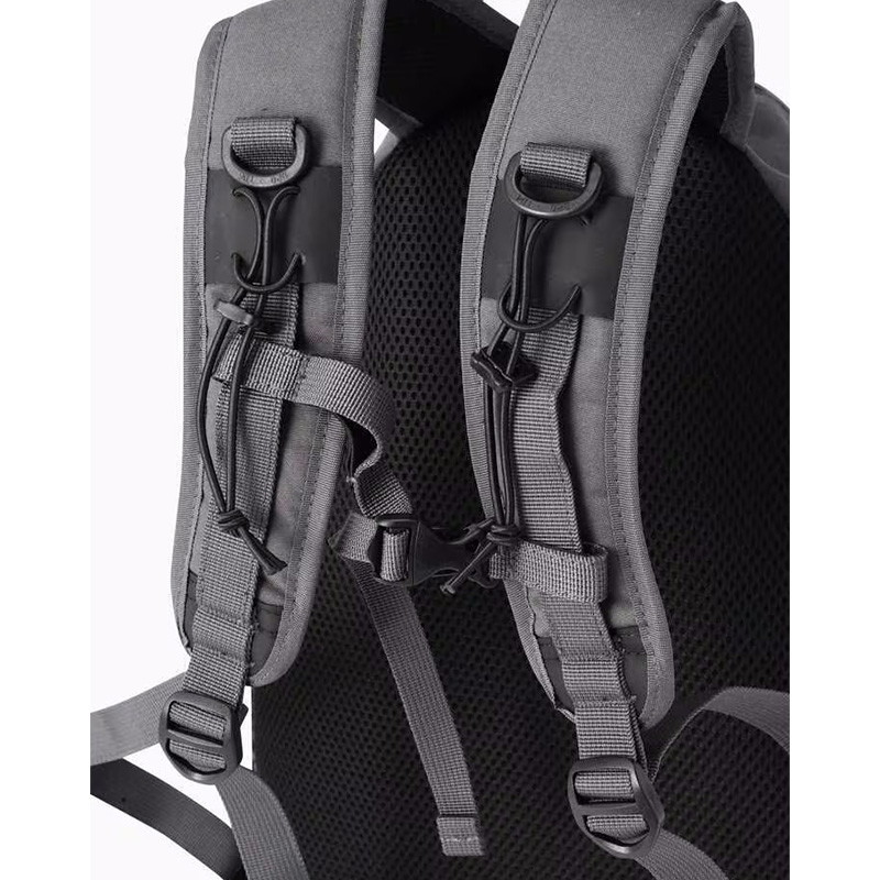 and wander PE/CO 20L daypack gray [アンドワンダー]
