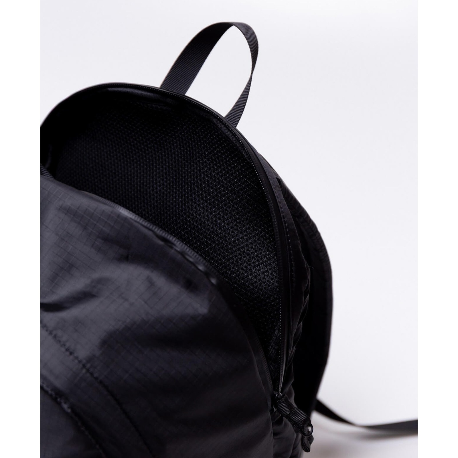 [当日出荷可] LC by LOWERCASE LC DAYPACK LITE 30L Black [エルシーバイロウワーケース]