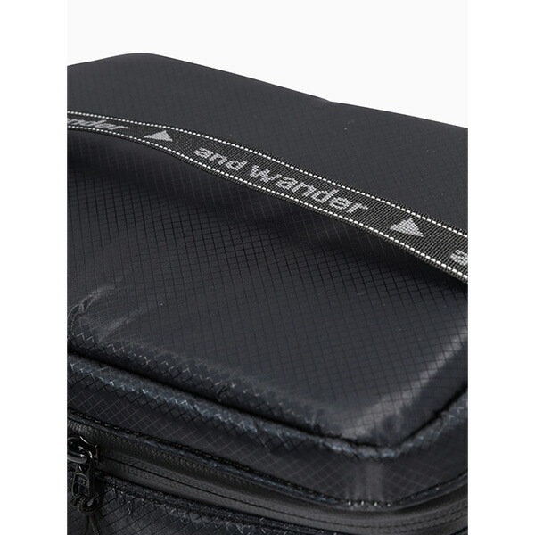 and wander sil soft cooler small charcoal [アンドワンダー]