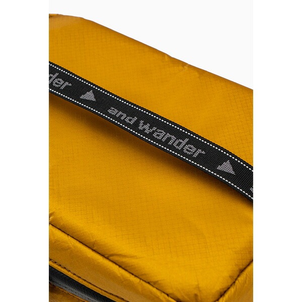 and wander sil soft cooler small yellow [アンドワンダー]
