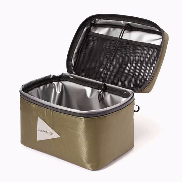 and wander sil soft cooler small khaki [アンドワンダー]