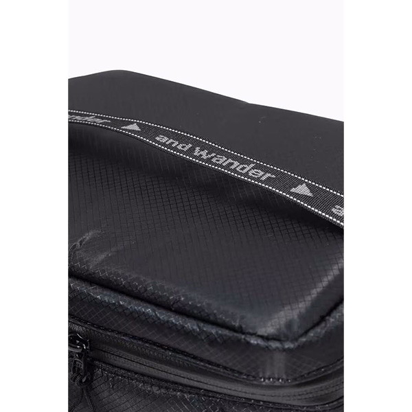 and wander sil soft cooler small khaki [アンドワンダー]