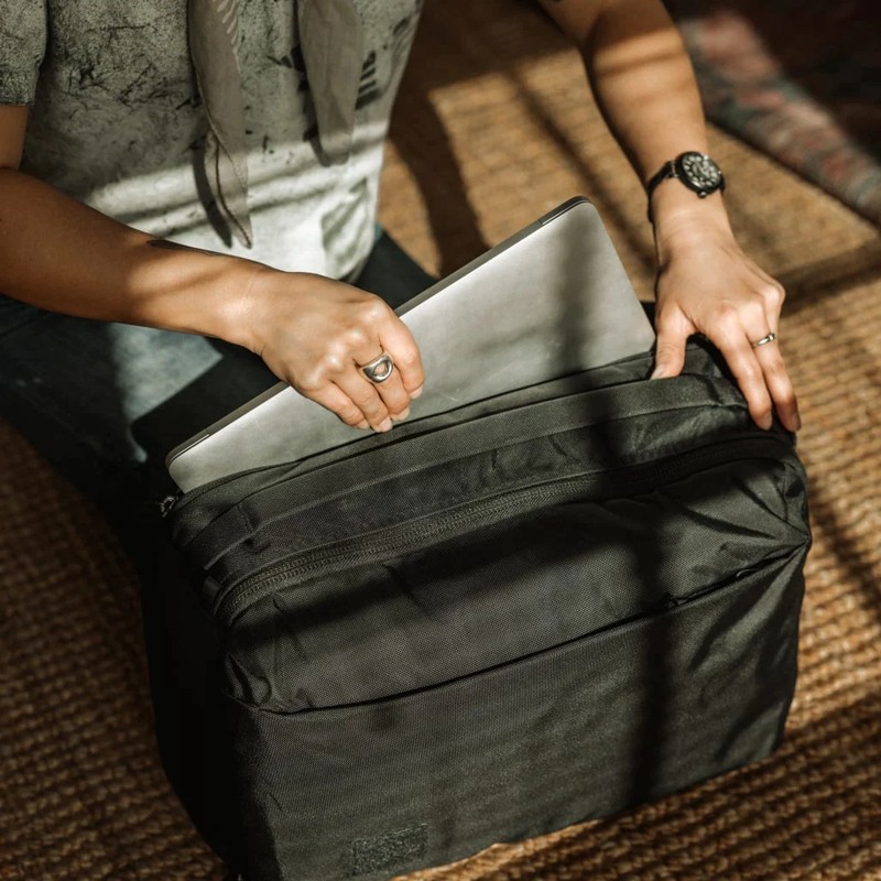 EVERGOODS CIVIC PANEL LOADER 16L 黒 Evergoods Civic Panel Loader 16 L Backpack – Mukama