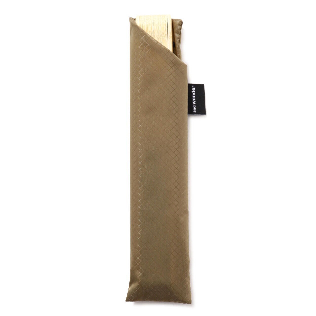 [当日出荷可][20%OFF] and wander 206 hiking club folding hand fan beige [アンドワンダー]