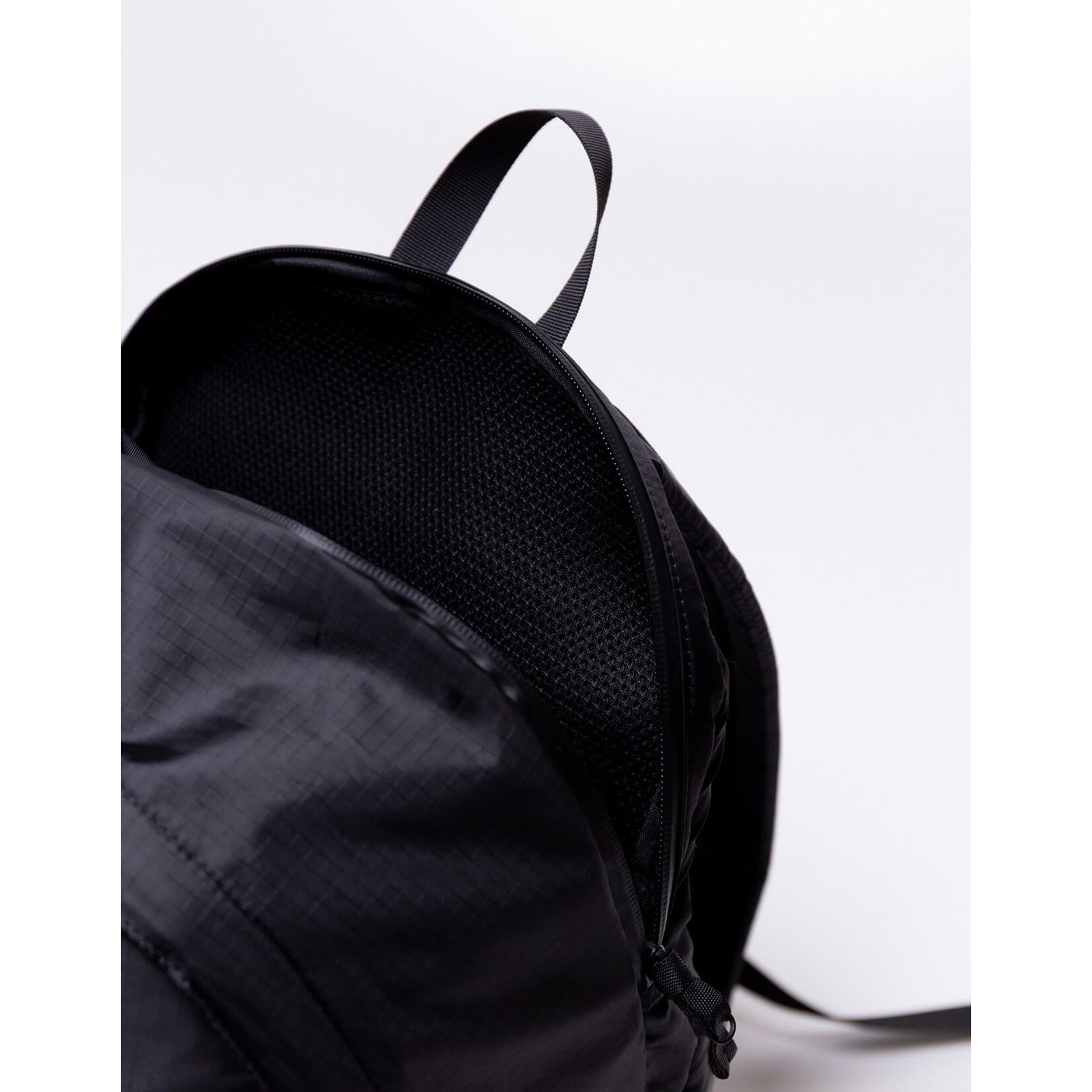 [当日出荷可] LC by LOWERCASE LC DAYPACK LITE 16L Black [エルシーバイロウワーケース]