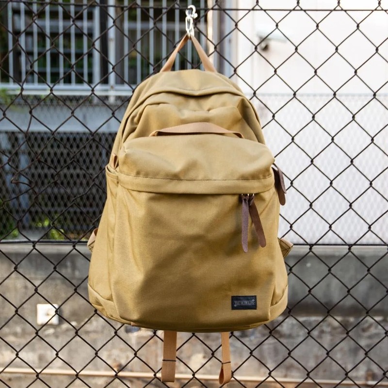 BLUE LUG the day pack all coyote [ブルーラグ]
