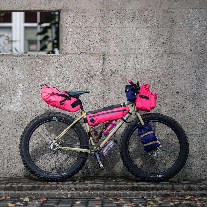 FAIRWEATHER 車体装着バッグ ピンク FAIRWEATHER 車体装着バッグ ピンク FAIRWEATHER 車体装着バッグ ピンク